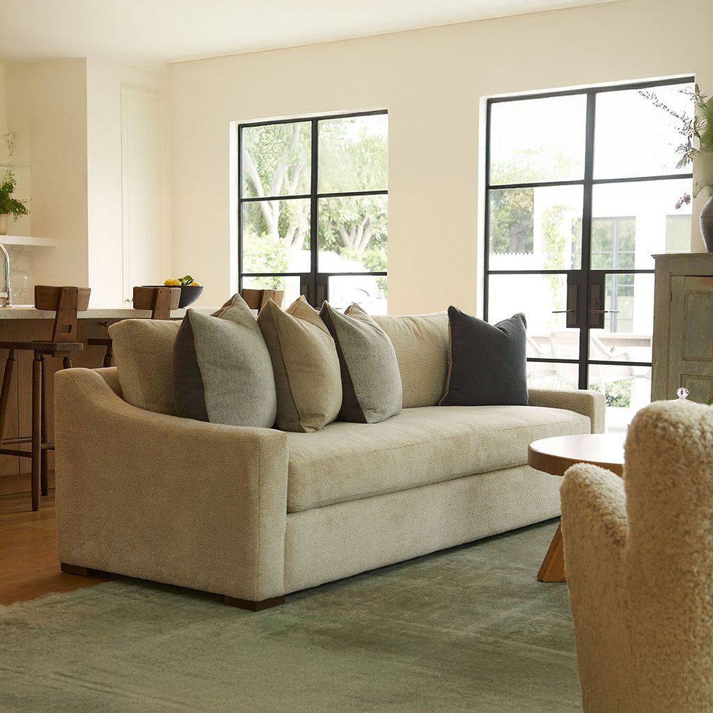 Ruthie Sectional with Bumper