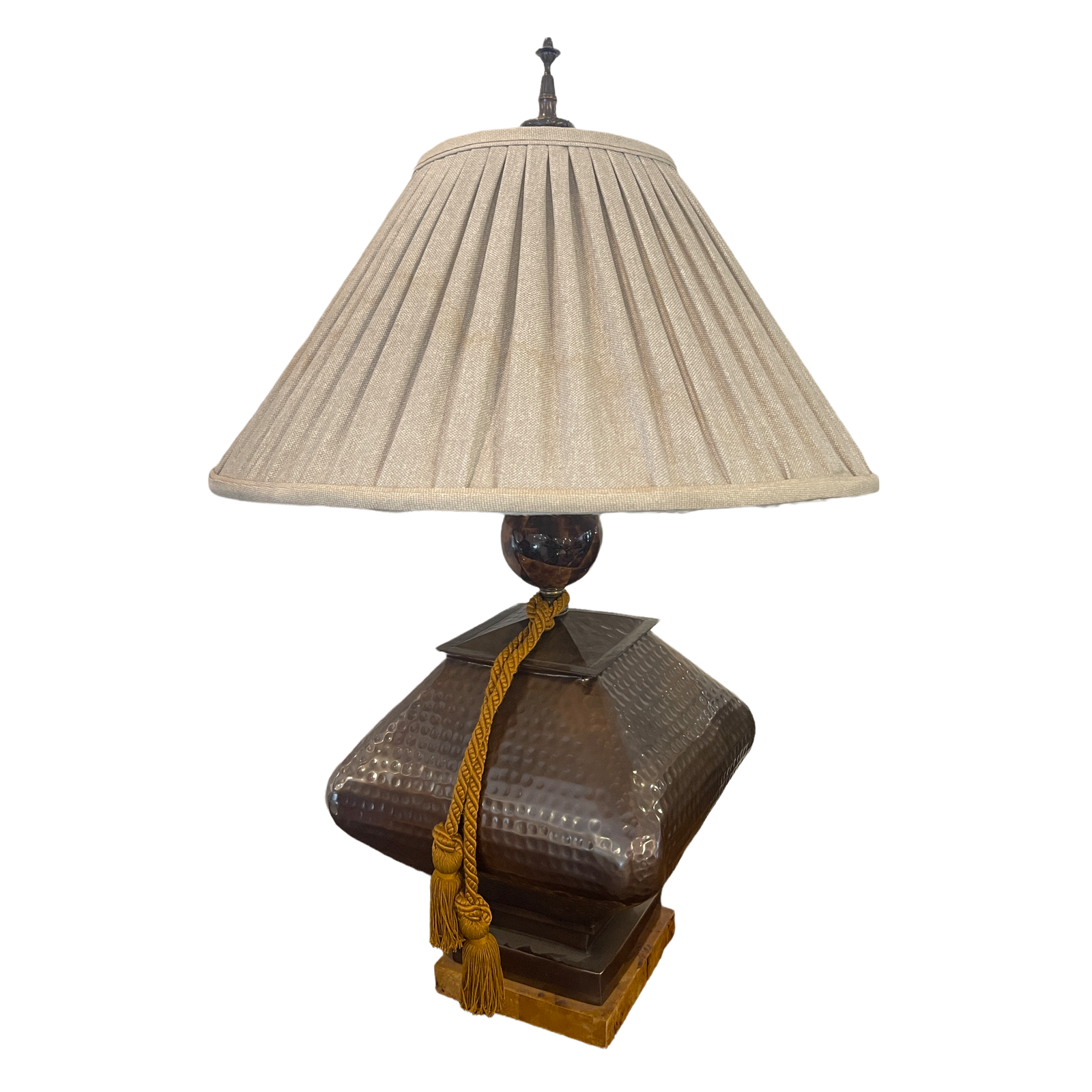 Lamp — Litt Concept House