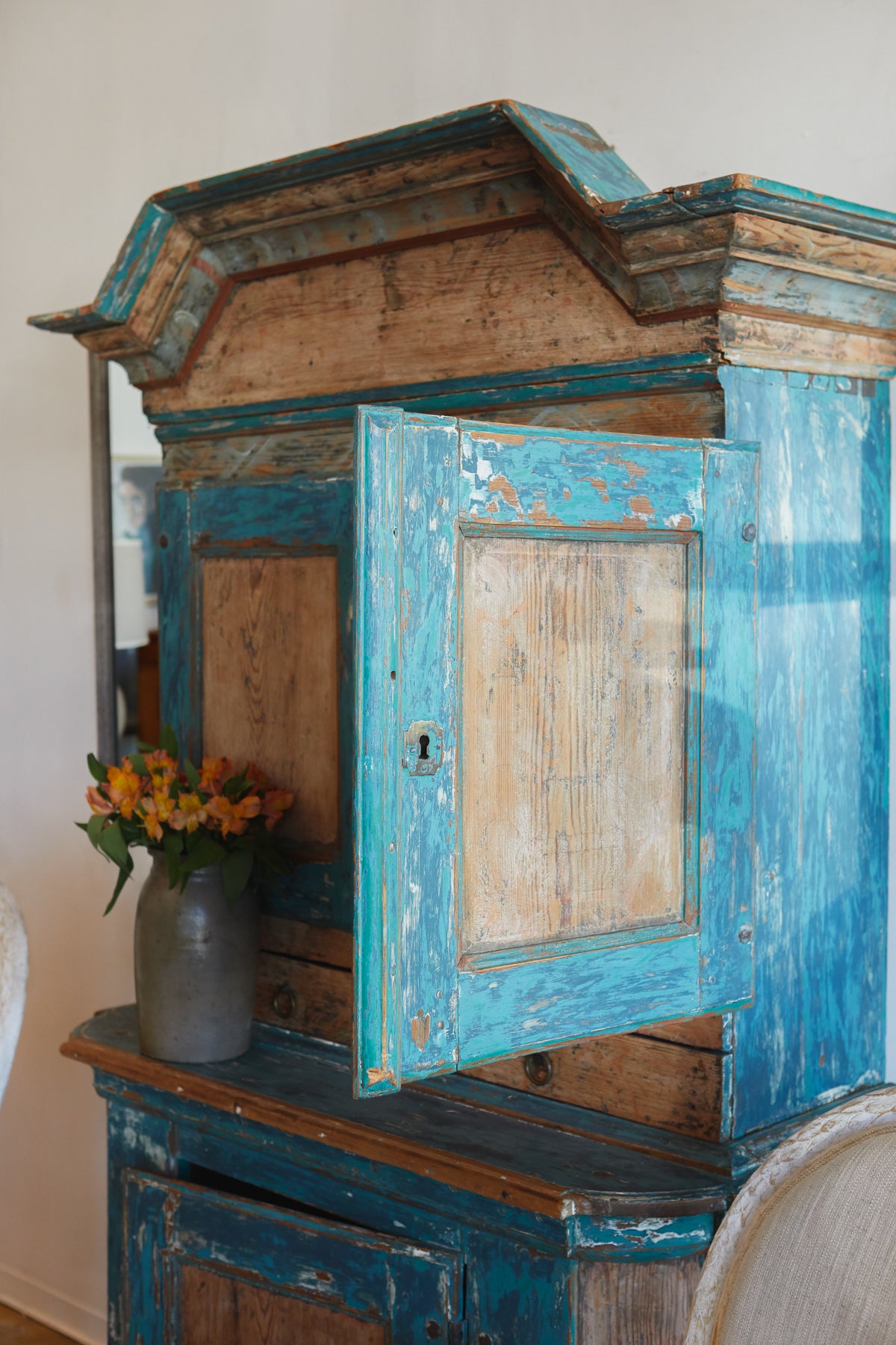 Lookbook: Painted Furniture