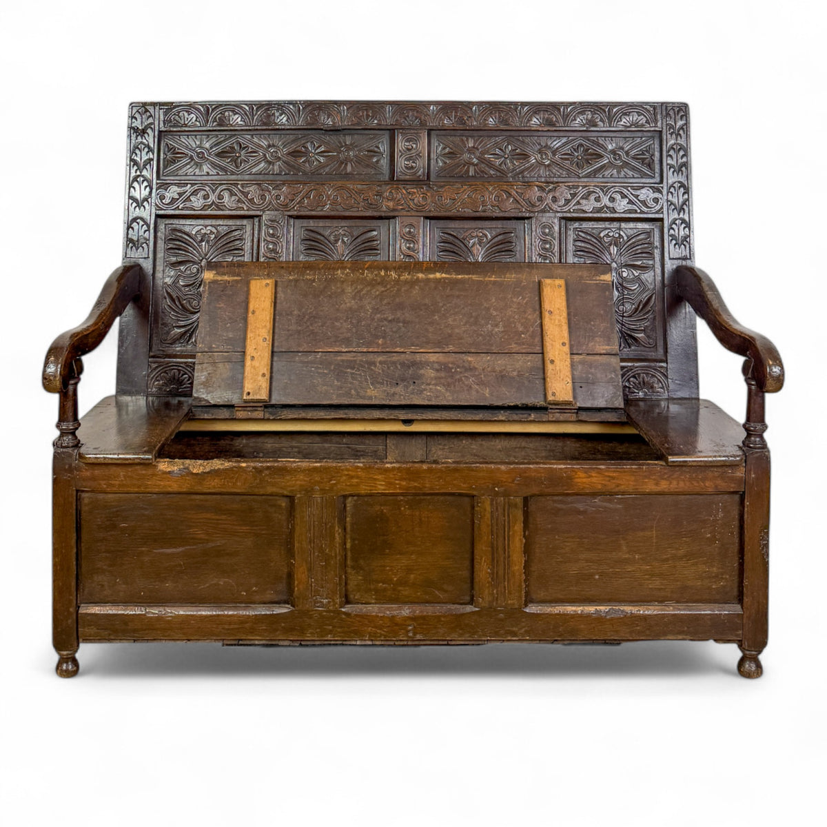 17th Century English Oak Settle