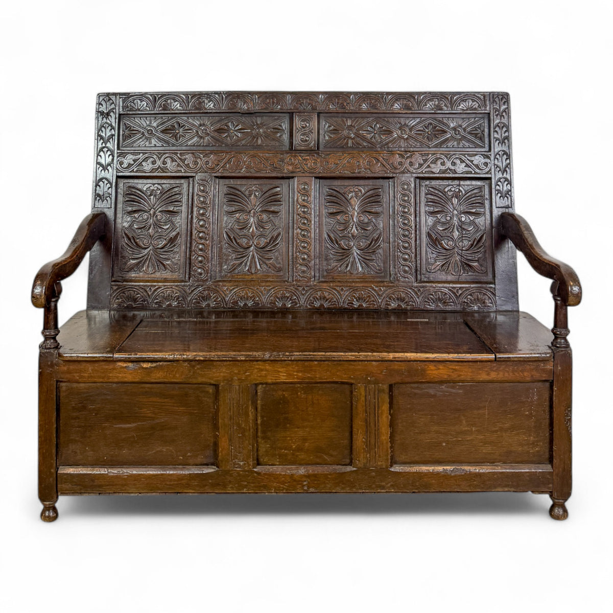 17th Century English Oak Settle