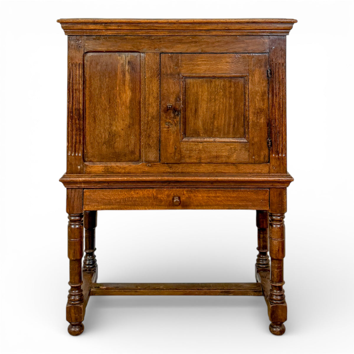 Court Cupboard on Turned Legs