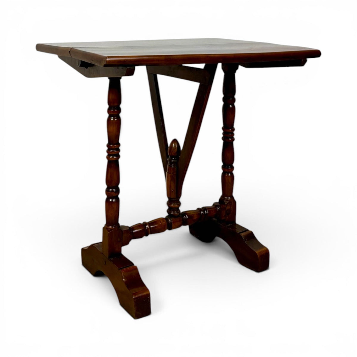English Mahogany Tilt-Top Table