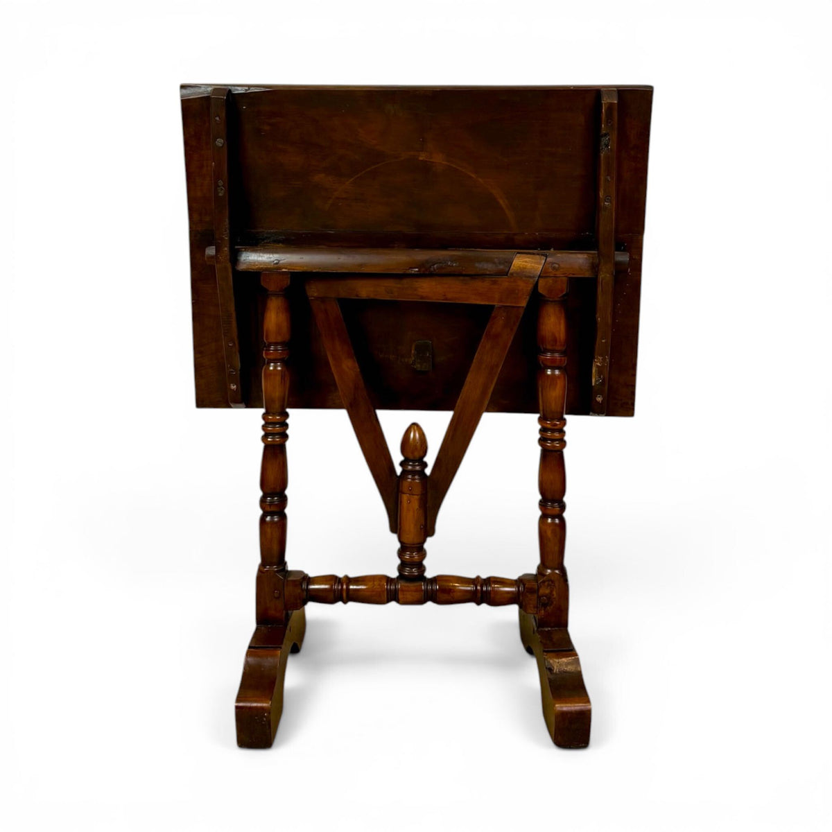 English Mahogany Tilt-Top Table